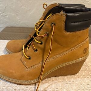 Timberland Women's Amston Brown Wedge Boots